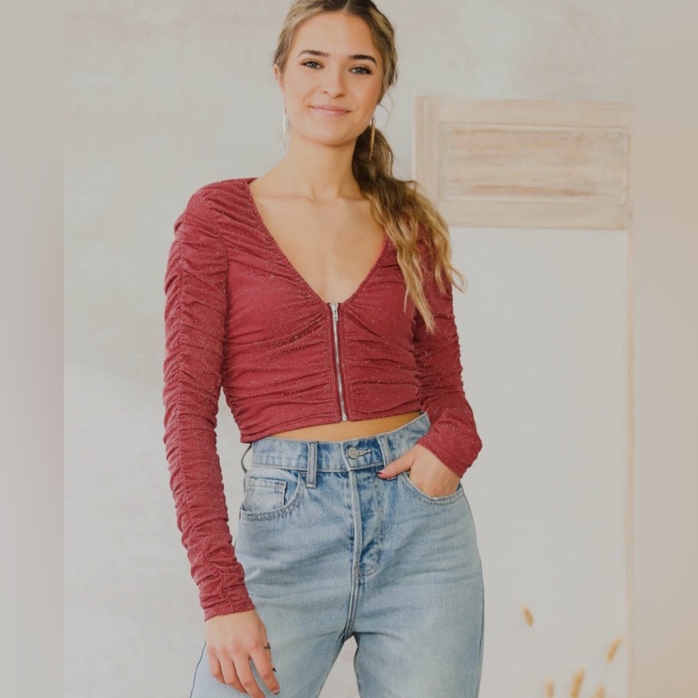 Fiestar Mauve Glitter Zip Front Cropped Top - Buckle
